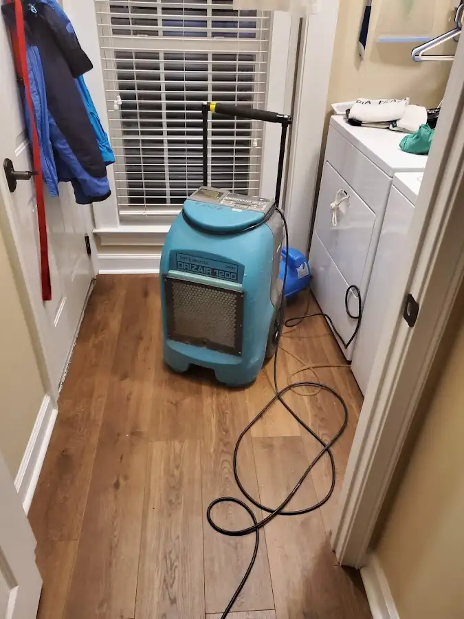 Commercial dehumidifier deployed for Flood Damage Cleanup in Wollochet